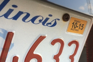 Illinois lawmakers consider extending grace period for late license plate renewals | WJBC AM 1230