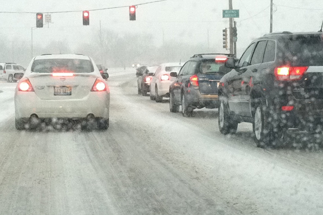 Christmas Eve snow to slow holiday travel in central Illinois | WJBC AM 1230