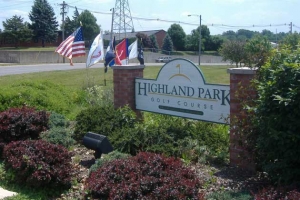 Bloomington city officials say the fund that pays for golf operations came up $500,000 short this year. (Photo courtesy Facebook/Golf Bloomington)
