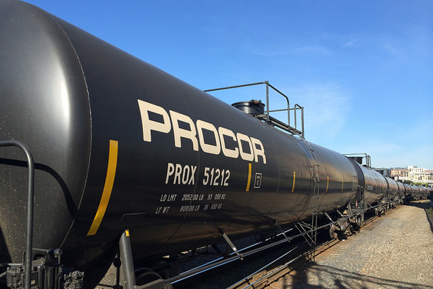 oil train