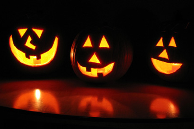 Trick or treating in Bloomington-Normal will be from 5 to 8 p.m. Monday. (Photo courtesy Flickr/lobo235)
