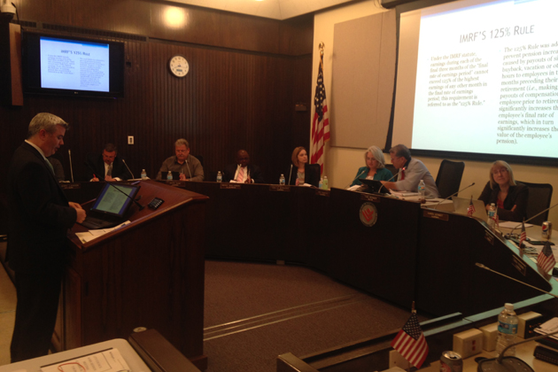 City Attorney Jeff Jurgens discusses potential changes to the city's sick leave buyback program with the council Monday night. (Joe Ragusa/WJBC)