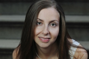 Author Maria Konnikova. Photo credit: Margaret Singer and Max Freeman.