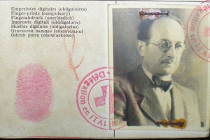 Eichmann_Passport