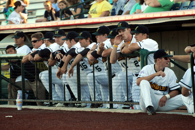 CornBelters dugout 6x4 B
