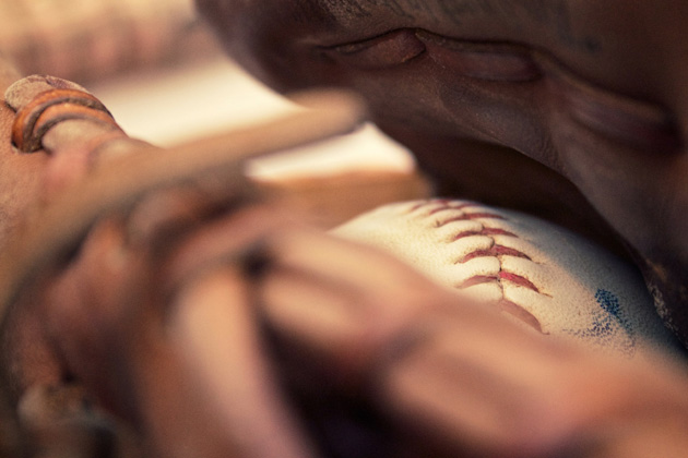 Baseball glove